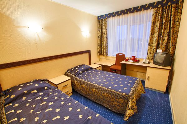 POLET HOTEL SURGUT (Surgut)